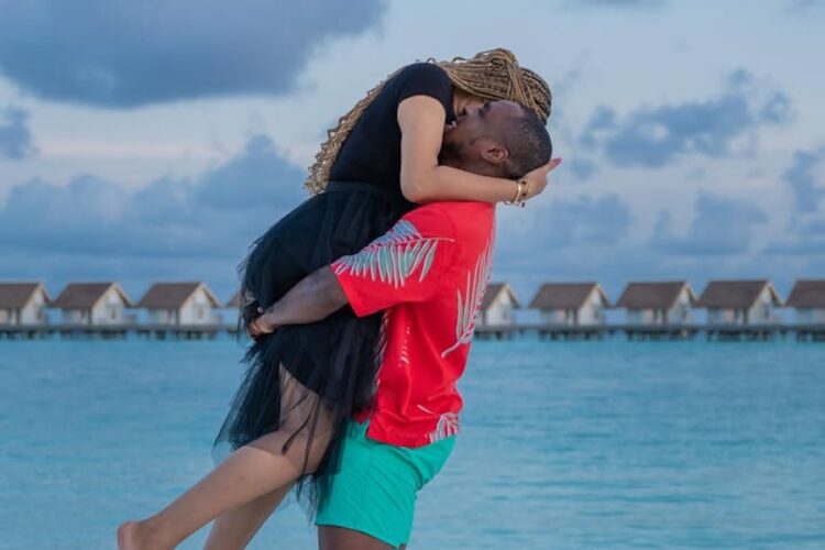 Emmanuel Emenike & Iheoma Nnadi